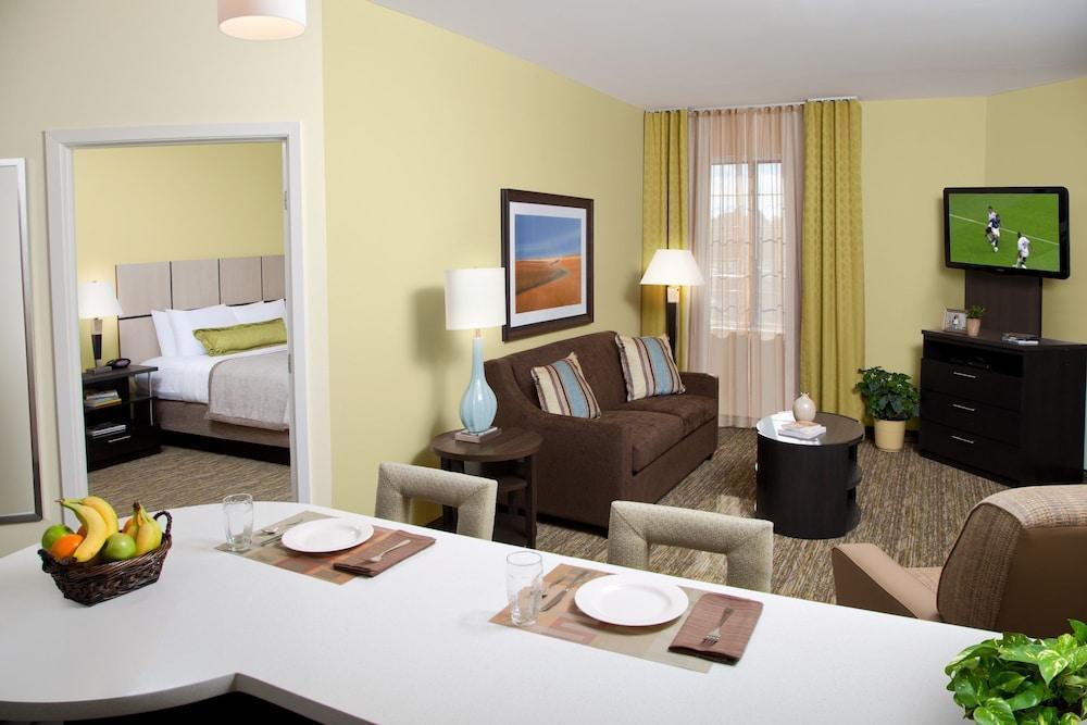 Candlewood Suites - Omaha Millard Area, An Ihg Hotel Buitenkant foto